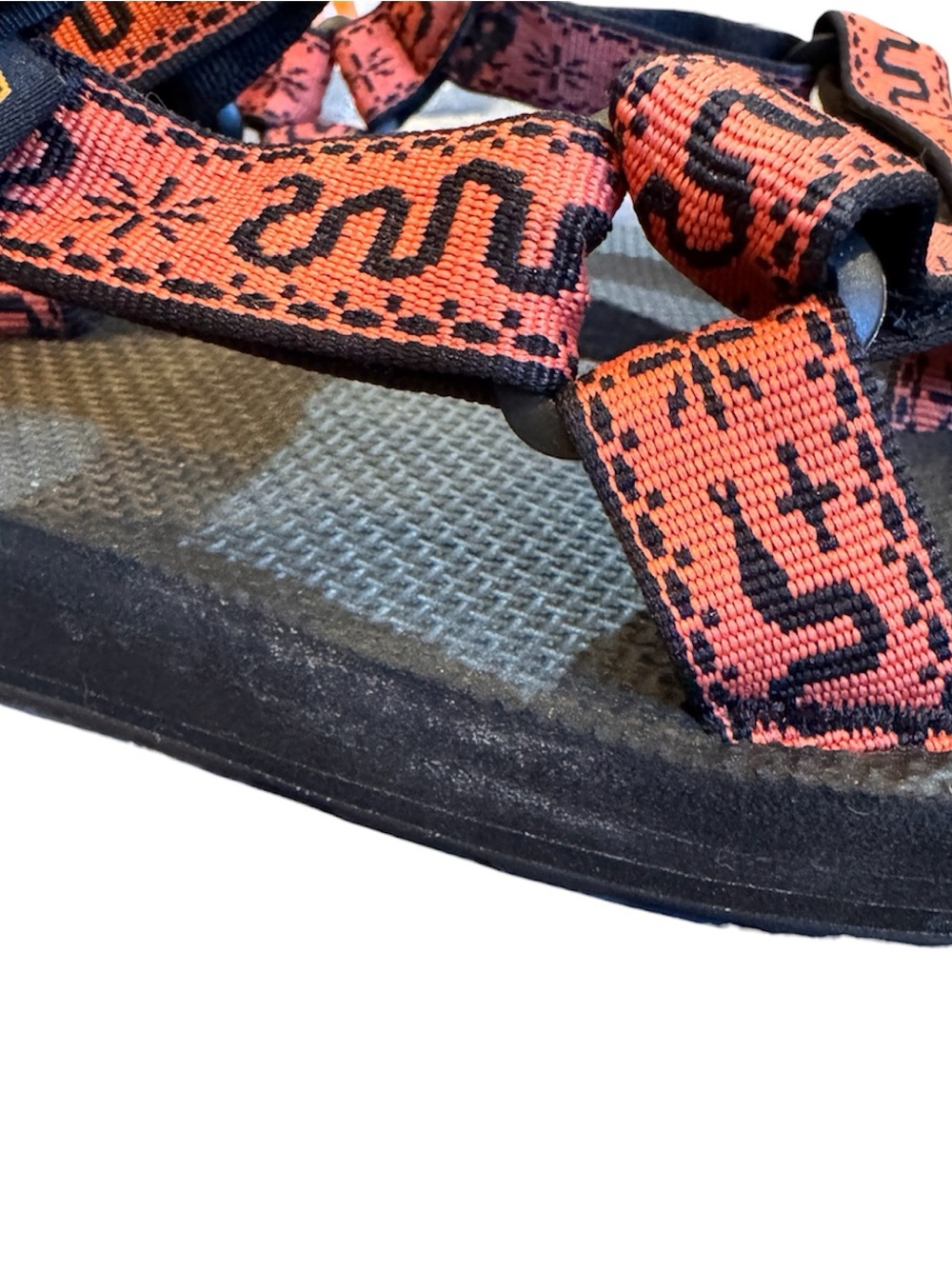 Teva Original Universal Sandals in Bandana  Ginger  Size 8 - Picture 7 of 8